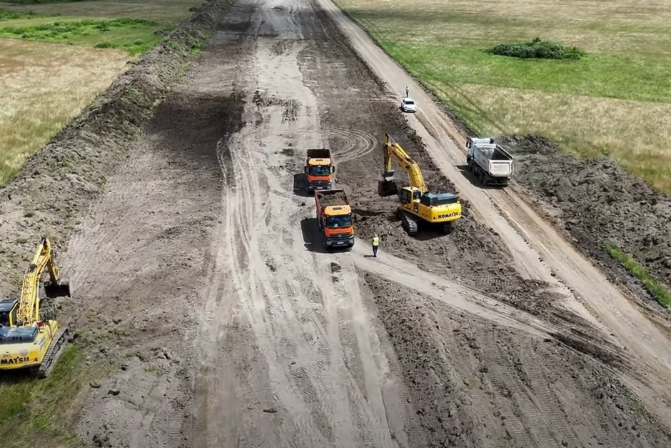  "Грома холд" е част от обединението "Danlin XXL", което строи магистрален участък с дължина от 14.4 км в Румъния на стойност над 174 млн. евро Сн. Скрийншот CNIR