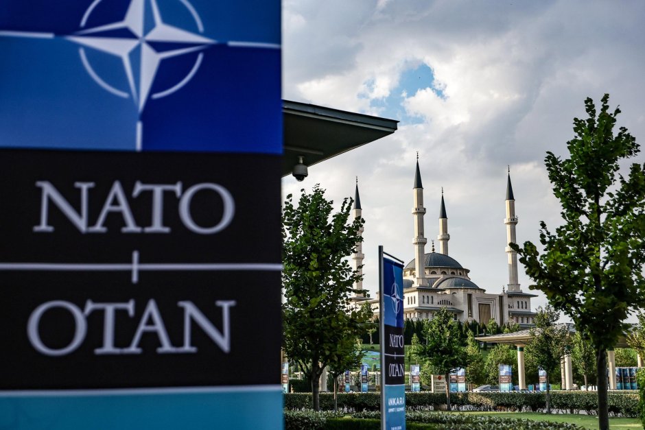 Пет страни от НАТО харчат над 3.5% от БВП за отбрана