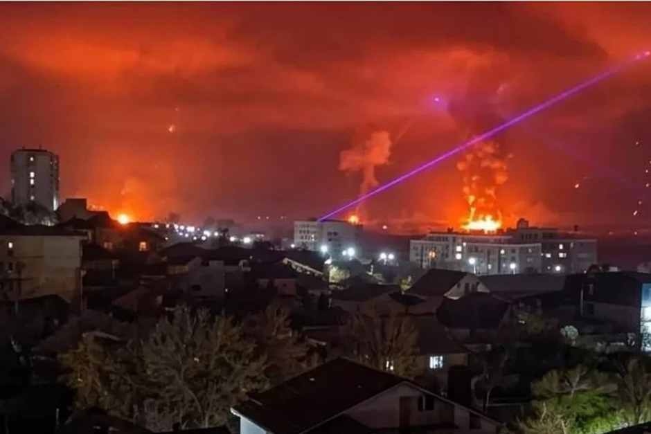 Тримата глупаци