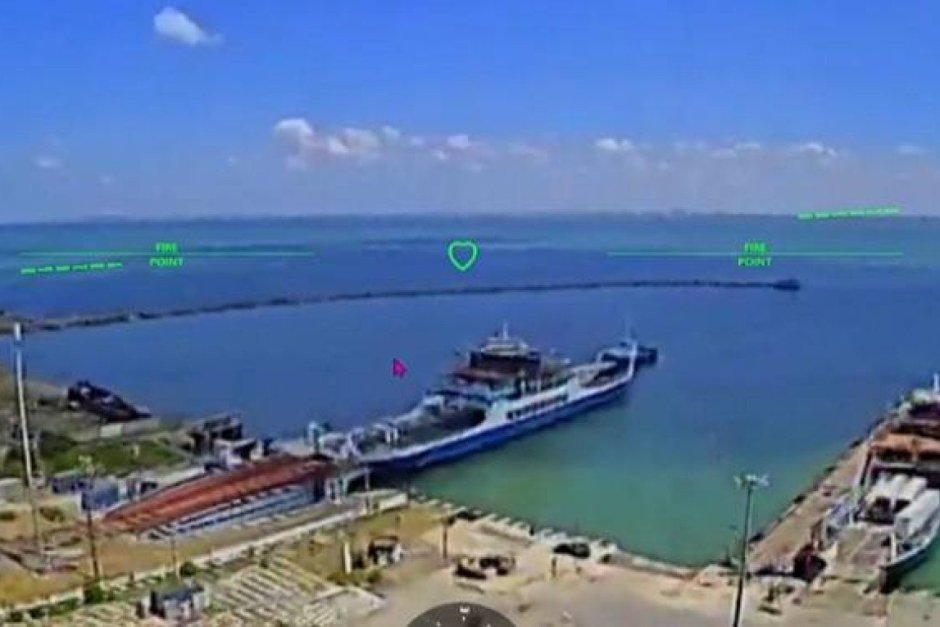 Украйна е унищожила 3 от 5-те ферибота, обслужвали връзката с Крим, останалите два са превърнати в баржи