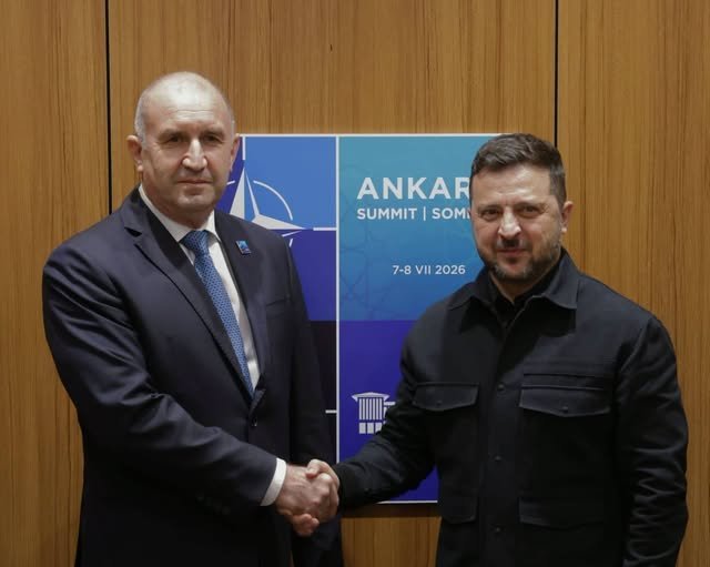 Радев и Зеленски в Анкара