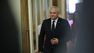 Демерджиев: Има много полети на Пеевски и Атанасова, които съвпадат като дати