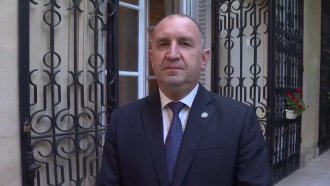 Радев от Париж: Мястото на България не е в коалицията на желаещите за Украйна