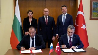 Радев понижил таксите за БОТАШ, дългът ни от 360 млн. долара ще бъде платен
