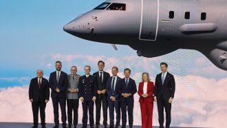 Военни сделки за милиарди в рамките на срещата на върха на НАТО в Анкара