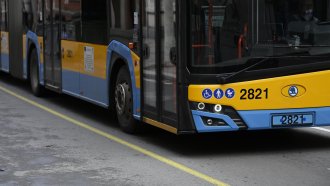 Около 300 шофьори на автобус не стигат на столичния градски транспорт