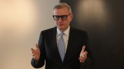 Министър Милошев защити избора на съпругата на депутат от ПБ за шеф на НДК