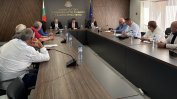 Шишков събра кметове от Северозапада в защита на спорни пътни договори