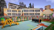 Уволняват учителката, удряла и влачила деца в столична ясла
