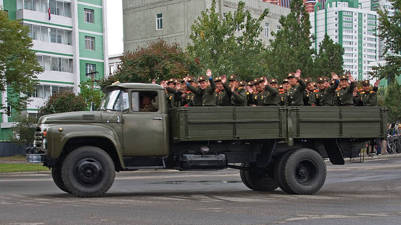 Зеленски: В Русия ще бъдат разположени до 50 000 севернокорейски войници
