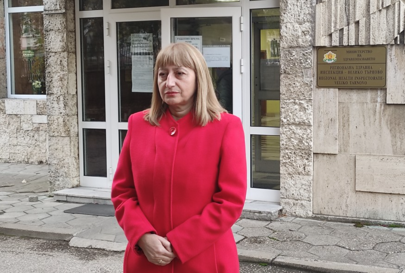 Уволнената след натиск от ГЕРБ шефка на РЗИ-Велико Търново се върна на поста
