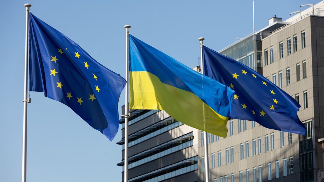Financial Times: В ЕС отново призовават за използването на замразени руски авоари за Украйна