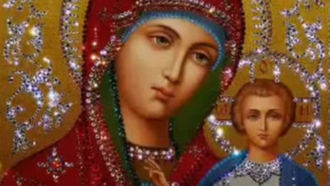 Православната църква празнува днес Успение на Пресвета Богородица