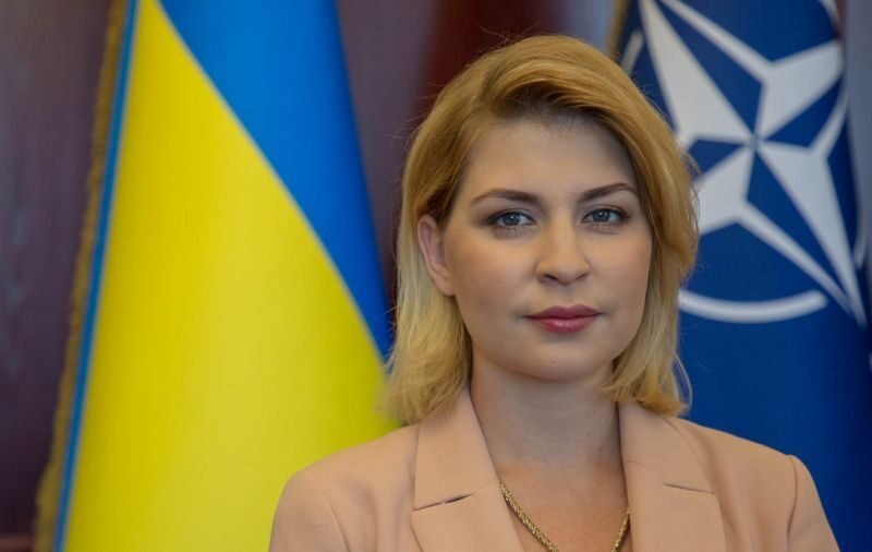 Антикорупционната прокуратура в Украйна обвини бившия посланик на Киев в САЩ Олга Стефанишина в незаконно обогатяване Сн.Правителство на Украйна