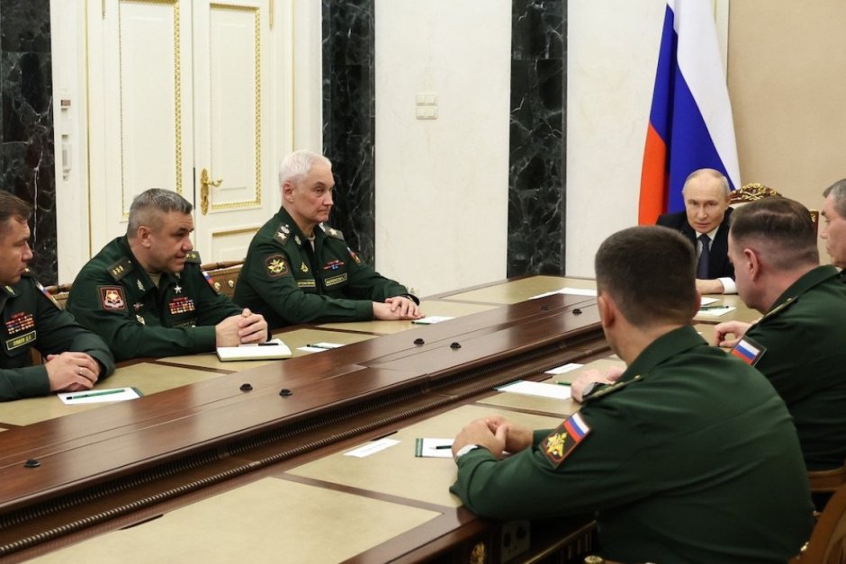 Путин смени ключови командири в Украйна след провала на обещанията за бързо превземане на Донбас