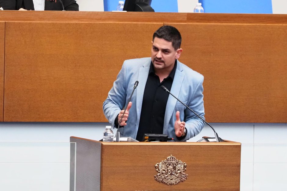 МЕЧ излъчва Радостин Василев за кандидат-президент
