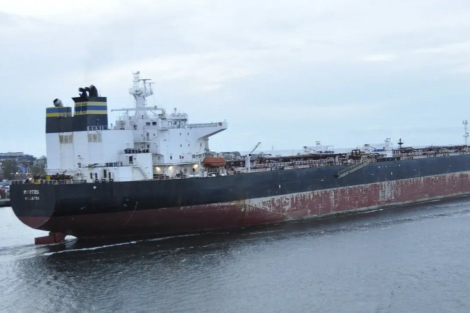 Атаките в Черно море свиват руския петролен износ до най-ниското ниво от април