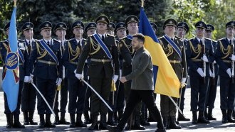 Зеленски смята, че избори по време на война са огромен риск за Украйна