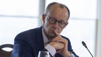 Der Spiegel: До септември Мерц ще трябва да подаде оставка или ще бъде принуден да го направи