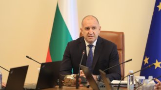 Радев свърза събарянето на МОЧА с расистките изстъпления