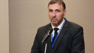 Парите от схемата във ВиК-Бургас са били предавани на човек на Пеевски