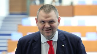 Сметната палата ще провeрява Пеевски за конфликт на интереси