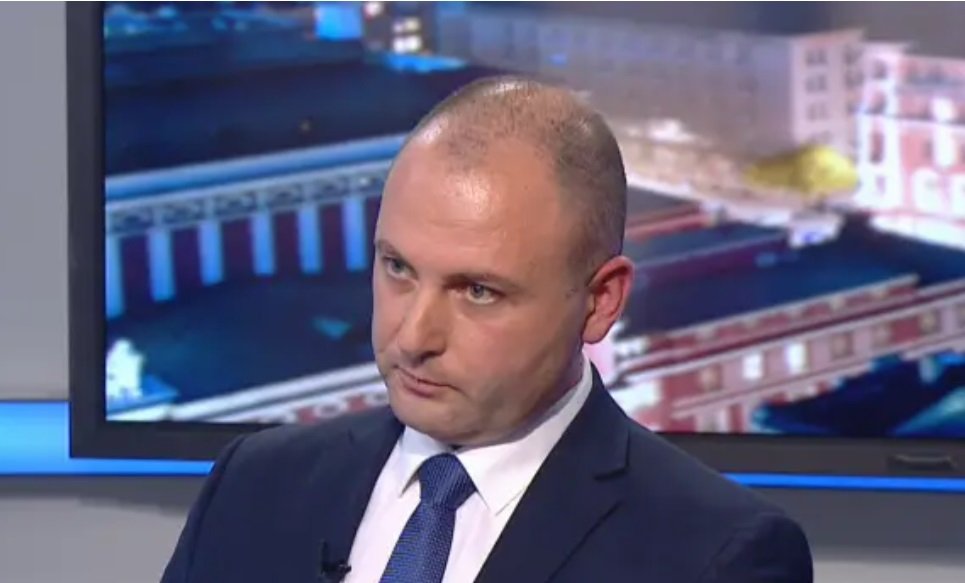 Особеният управител: "Лукойл" работи с минимална надценка, без да товари българина