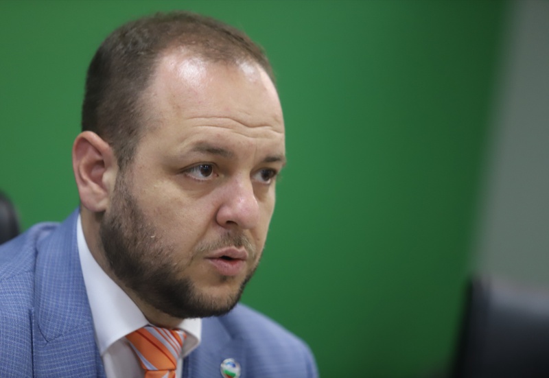 Борислав Сандов: Нямам призовка за "Петрохан", темата се използва предизборно