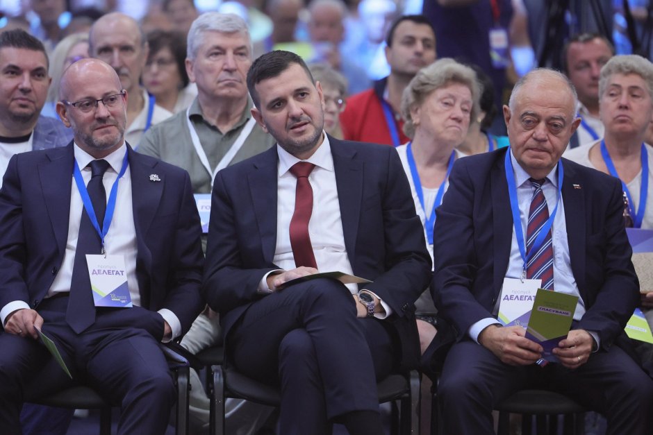 И ДСБ подкрепи официално кандидатурата на Андрей Гюров и Георги Кандев