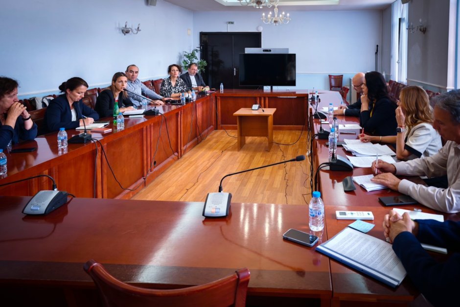 Оттеглена е жалбата пред ВАС за детската болница, подготвят нова поръчка за проектирането