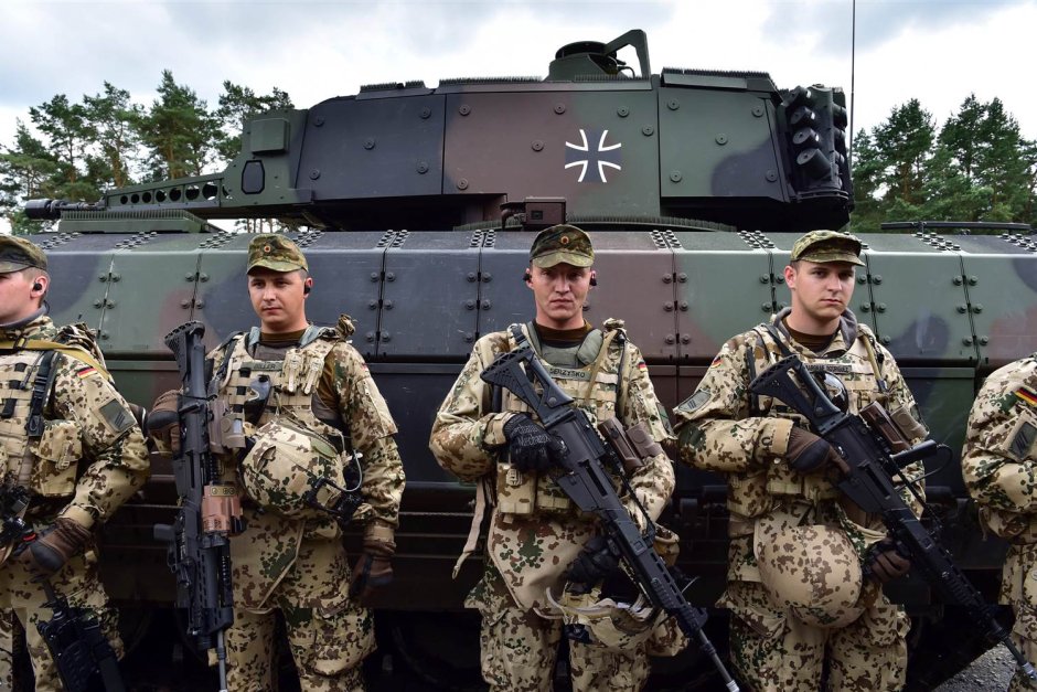Германия трябва да увеличи армията си с "максимална скорост", заяви високопоставен военен