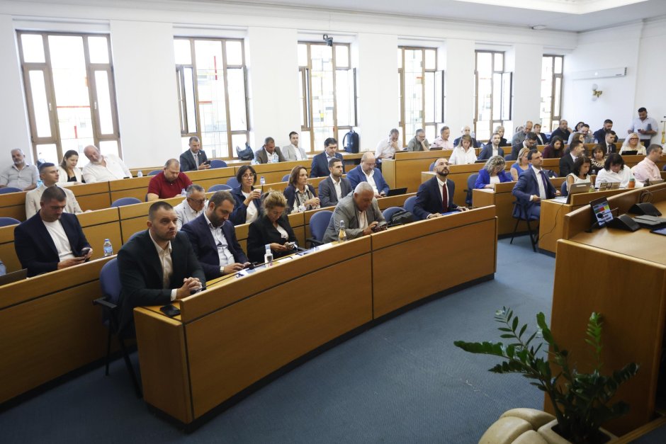 Столичният общински съвет одобри предложението на администрацията София да тегли рекорден заем за 367 млн. евро. Сн. БГНЕС