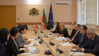 Кабинетът "Радев" залага на партньорство с Китай