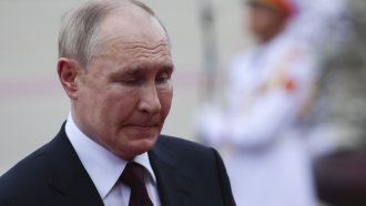 Ще ме обесят. Путин започнал да се страхува за живота си при поражение в Украйна, готви се да изпрати още 300–400 хиляди руснаци на война