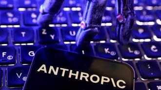 Учен от Anthropic: Вероятността AI да унищожи човечеството е над 10%
