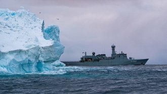 САЩ ще открият две нови военни бази в Гренландия