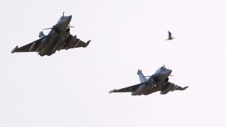 Изтребители на НАТО свалиха дрон във въздушното пространство на Литва