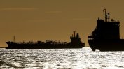 Петролът скочи до над 100 долара за барел